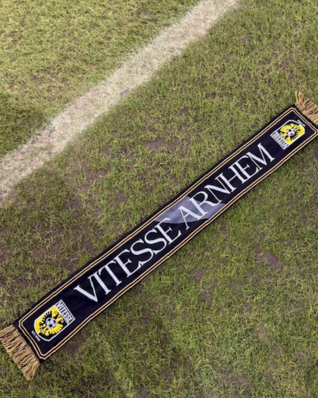 Sjaal 'Voor onze stad al aan de Rijn'